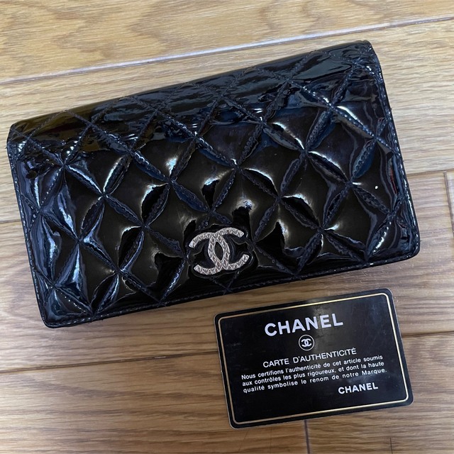 専用 CHANEL 長財布 エナメル マトラッセ ブラック