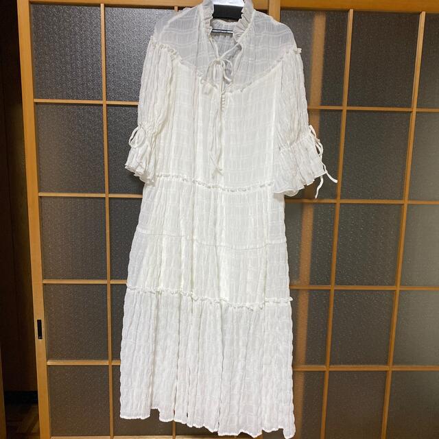 Crayme,(クレイミー)のCrayme Tiered Chiffon Dress レディースのワンピース(ロングワンピース/マキシワンピース)の商品写真