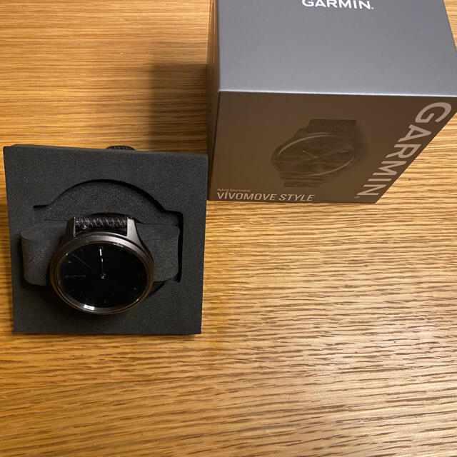 GARMIN(ガーミン)のGARMIN VIVOMOVE STYLE メンズの時計(腕時計(デジタル))の商品写真