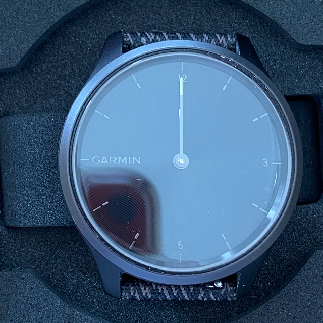 GARMIN(ガーミン)のGARMIN VIVOMOVE STYLE メンズの時計(腕時計(デジタル))の商品写真