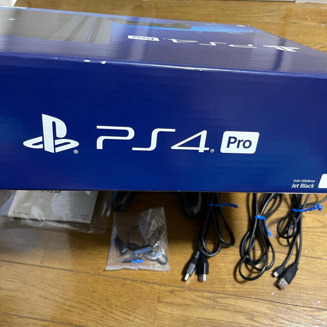 PlayStation4pro 1TB CUH-7200B Ｂ01