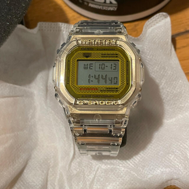 新品CASIO G-SHOCK 35周年記念 ゴールド ジーショック