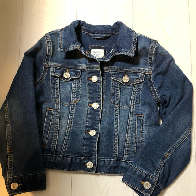 GAP Kids(ギャップキッズ)の美品　ギャップキッズ　ストレッチデニムジャケット キッズ/ベビー/マタニティのキッズ服男の子用(90cm~)(ジャケット/上着)の商品写真