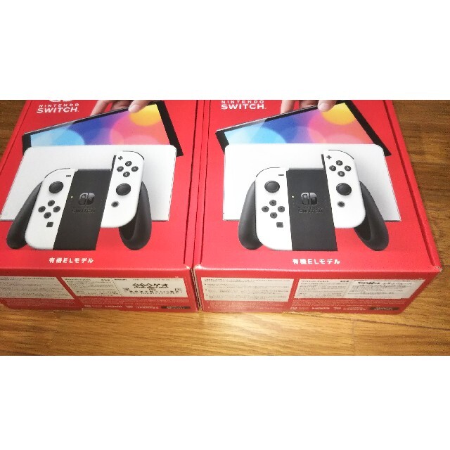 Nintendo Switch(ニンテンドースイッチ)の2台 新品 未開封 Nintendo switch 有機ELモデル 白 エンタメ/ホビーのゲームソフト/ゲーム機本体(家庭用ゲーム機本体)の商品写真