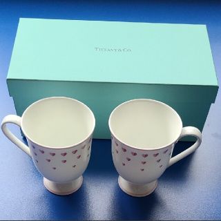 ティファニー(Tiffany & Co.)のTIFFANY ティファニー　ピンク　ハート　マグ　ペア マグカップ　(グラス/カップ)