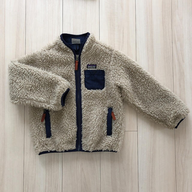 patagonia(パタゴニア)のパタゴニア　レトロx　キッズ　5T キッズ/ベビー/マタニティのキッズ服男の子用(90cm~)(ジャケット/上着)の商品写真