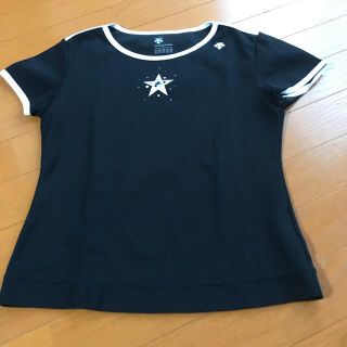 デサント(DESCENTE)のデサント　Tシャツ(トレーニング用品)