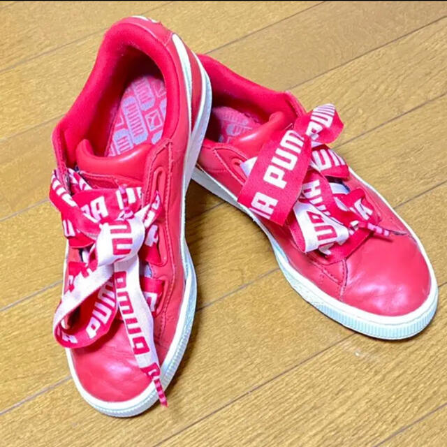 PUMA(プーマ)のプーマ♡リボンスニーカー レディースの靴/シューズ(スニーカー)の商品写真