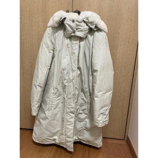 ウールリッチ(WOOLRICH)のウールリッチ　ダウン　ホワイト(ダウンコート)