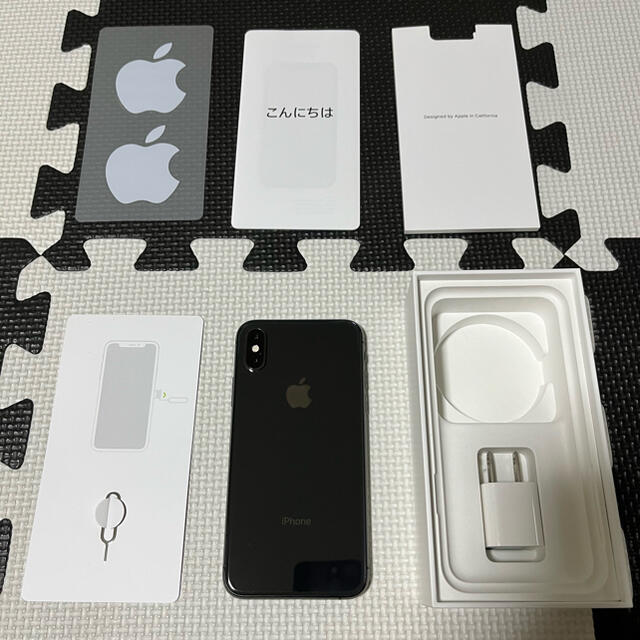 iPhone Xs Space Gray 256 GB SIMフリー 1