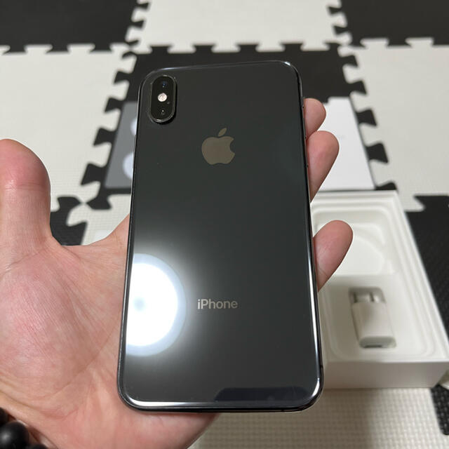 iPhone Xs Space Gray 256 GB SIMフリー 2