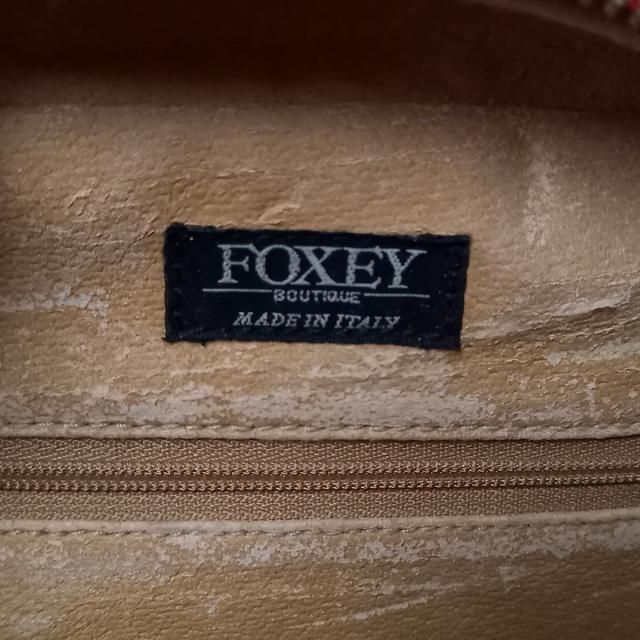 FOXEY(フォクシー)のフォクシー ハンドバッグ - レッド レザー レディースのバッグ(ハンドバッグ)の商品写真