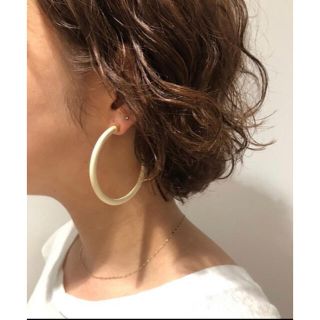 トゥデイフル(TODAYFUL)のTODAYFUL   トゥデイフル　レザーフープピアス(ピアス)