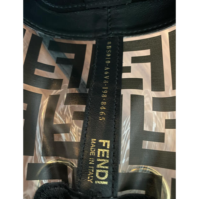 FENDI(フェンディ)のFENDI モントレゾール レディースのバッグ(ショルダーバッグ)の商品写真