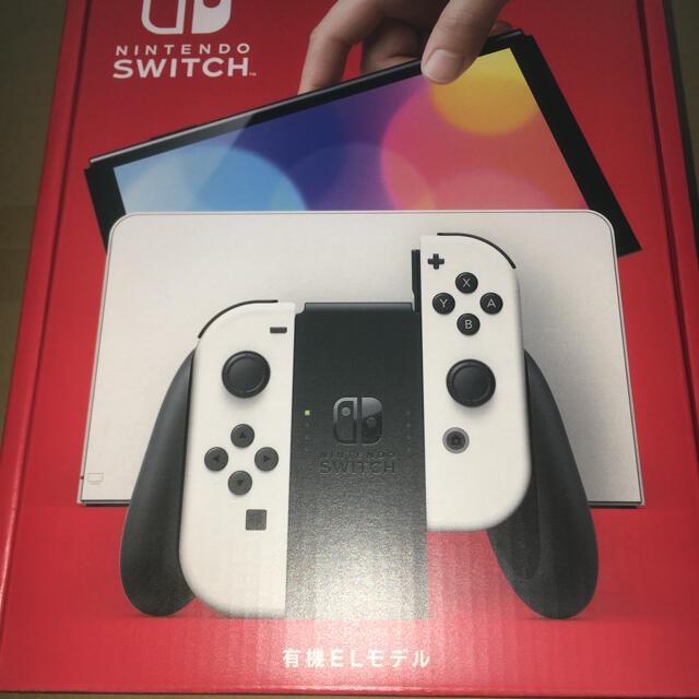 Nintendo Switch - 新品未開封送料込み　Nintendo Switch　有機ELモデル　白　ホワイト