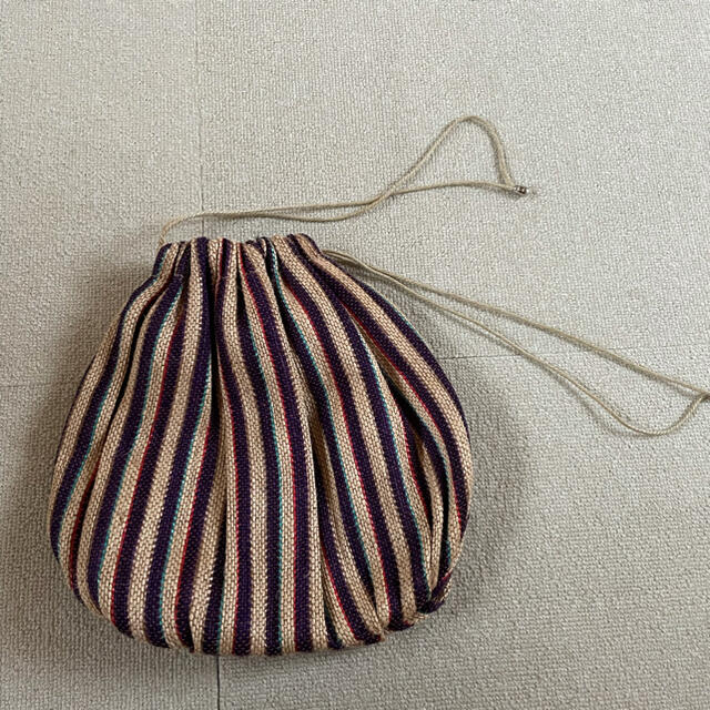 TSURU by Mariko Oikawa(ツルバイマリコオイカワ)の麻バッグ レディースのバッグ(ハンドバッグ)の商品写真