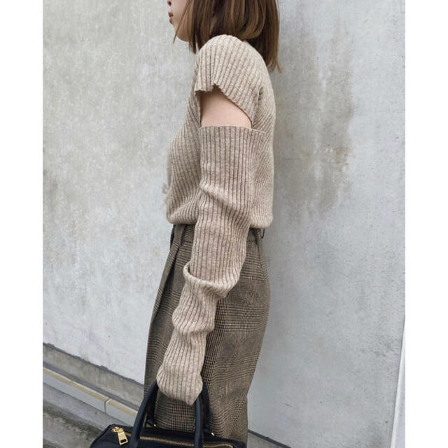 RANDEBOO Charm warmer knit (Beige) レディースのトップス(ニット/セーター)の商品写真