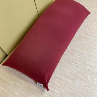 送料込み お洗濯済 綺麗 Yogibo Max ヨギボーマックス ワインレッド