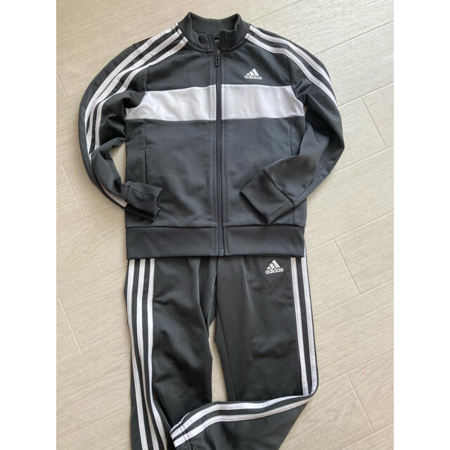 adidasジャージ120上下セット★専用ページです