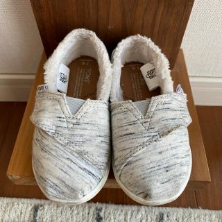 トムズ(TOMS)の週末 SALE❗️トムス　ボア付きスニーカー　13センチ  T6(スニーカー)