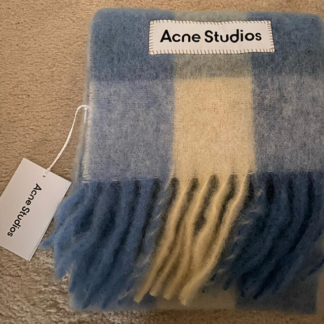 ACNE - acne studios マフラーの通販 by ゆ|アクネならラクマ ACNE - acne studios マフラーの通販 by ゆ|アクネならラクマ