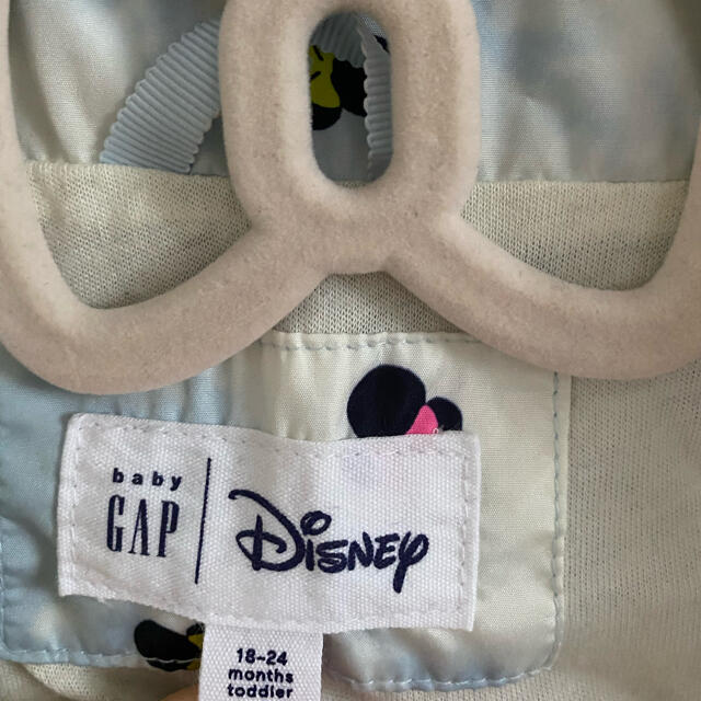 GAP(ギャップ)のbabyGap  ウィンドブレーカー キッズ/ベビー/マタニティのキッズ服女の子用(90cm~)(ジャケット/上着)の商品写真