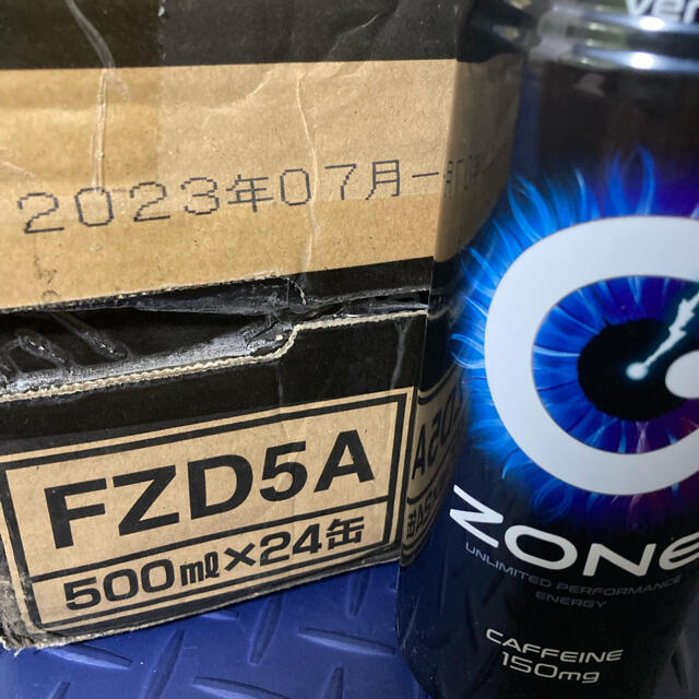 サントリー(サントリー)のエナジードリンクZONE500ml×24缶 食品/飲料/酒の飲料(ソフトドリンク)の商品写真