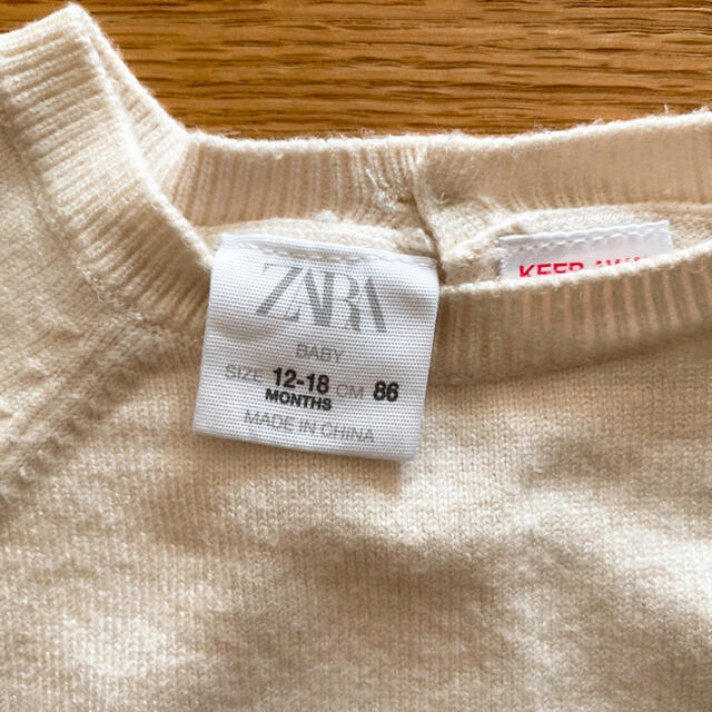 ZARA KIDS(ザラキッズ)の《ZARA BABY》女の子　セーター　86サイズ キッズ/ベビー/マタニティのベビー服(~85cm)(ニット/セーター)の商品写真