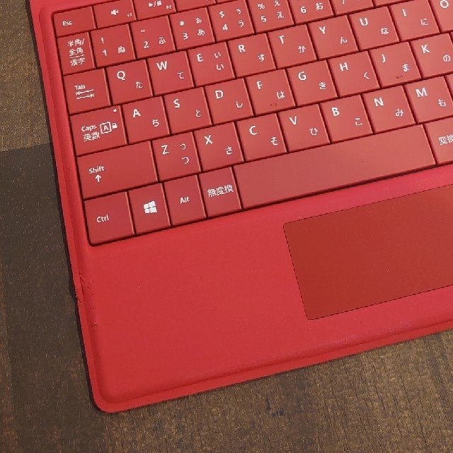 Microsoft(マイクロソフト)のSurface type cover Red model 1654 スマホ/家電/カメラのPC/タブレット(PC周辺機器)の商品写真