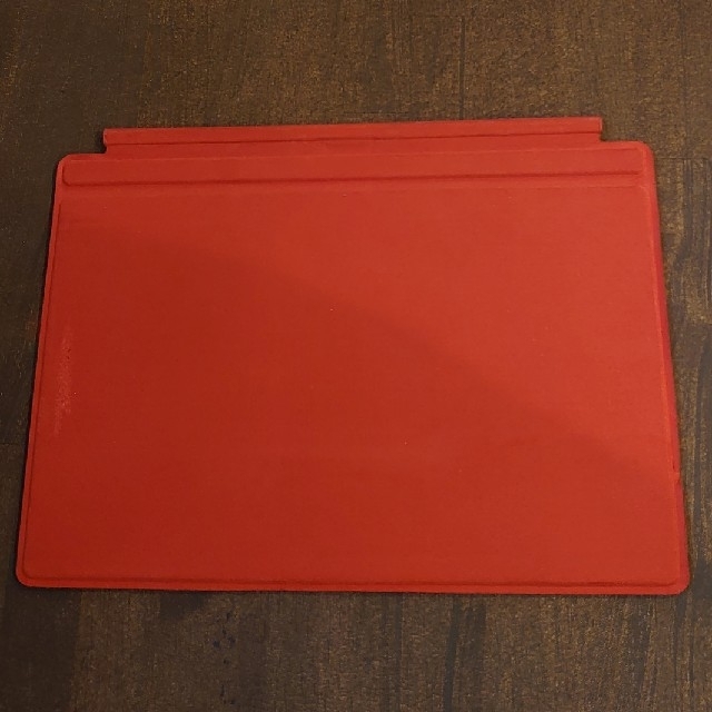 Microsoft(マイクロソフト)のSurface type cover Red model 1654 スマホ/家電/カメラのPC/タブレット(PC周辺機器)の商品写真