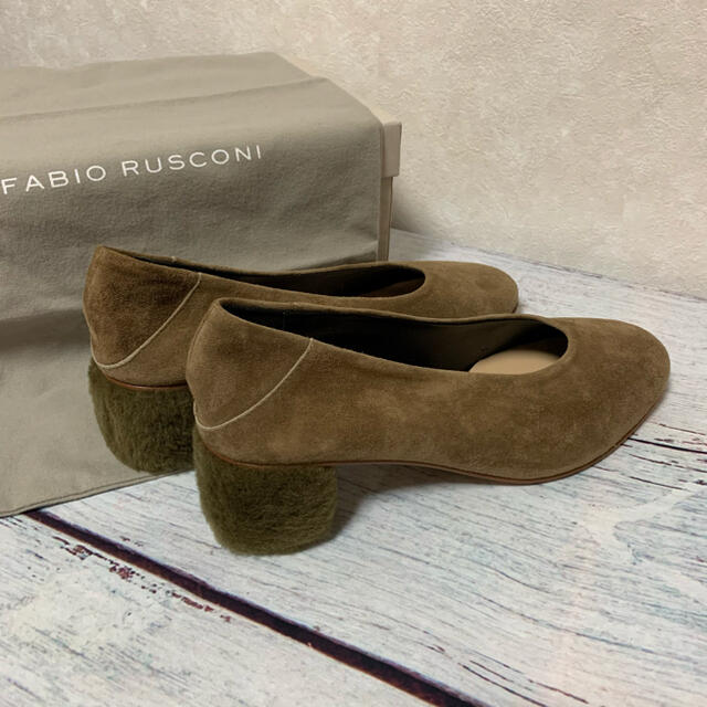 FABIO RUSCONI(ファビオルスコーニ)の【定価:24,000円が60%OFF】ファビオルスコーニ　パンプス　レディース レディースの靴/シューズ(ハイヒール/パンプス)の商品写真