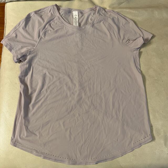 lululemon(ルルレモン)の新品‼️ルルレモン  半袖Tシャツ スポーツ/アウトドアのトレーニング/エクササイズ(ヨガ)の商品写真