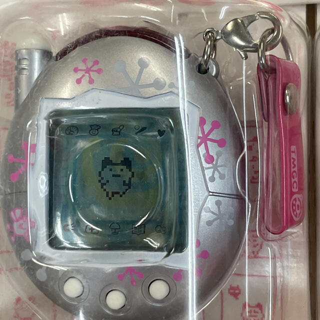 BANDAI - 祝ケータイかいツー!たまごっちプラス 冬の2コたま BANDAI - 祝ケータイかいツー!たまごっちプラス 冬の2コたま