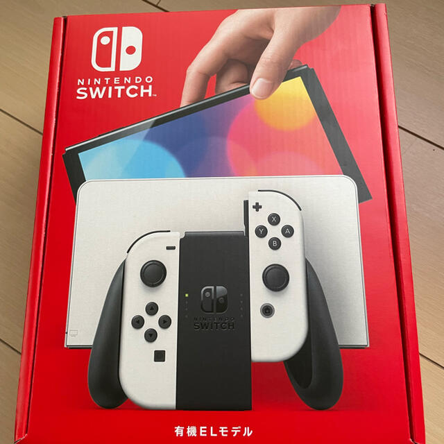 任天堂　Nintendo Switch 本体　有機EL モデル　ホワイト