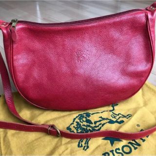 イルビゾンテ(IL BISONTE) ショルダーバッグ(レディース)(レッド/赤色