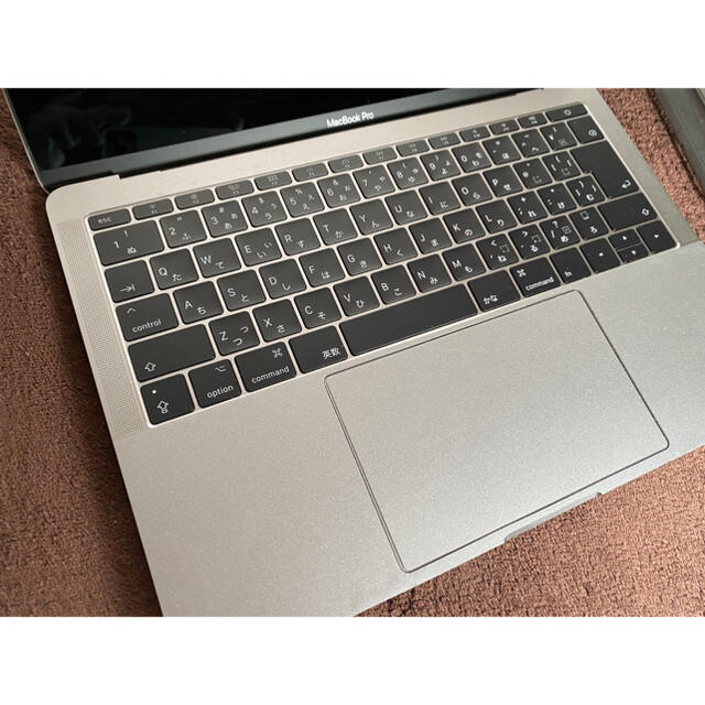 Apple(アップル)のApple MacBook Pro 13in 256GB i7 16GB  スマホ/家電/カメラのPC/タブレット(ノートPC)の商品写真