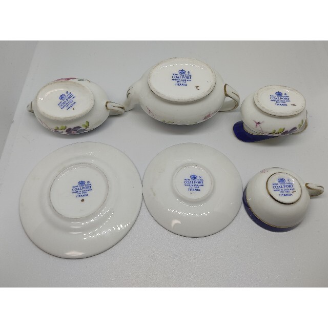 WEDGWOOD(ウェッジウッド)のミニチュア コールポート coalport ウェッジウッド アンティーク カップ エンタメ/ホビーの美術品/アンティーク(陶芸)の商品写真