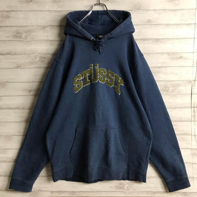 【タグ付き未使用】 STUSSY 刺繍ロゴ パーカー パイル地 即完売デザイン