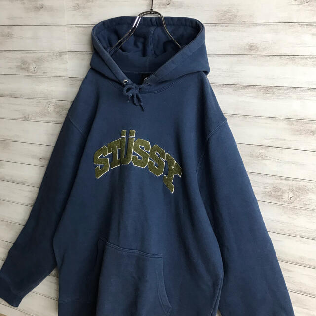 STUSSY   タグ付き未使用 STUSSY 刺繍ロゴ パーカー パイル地 即