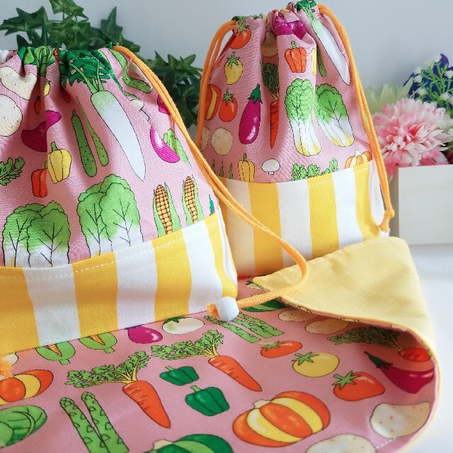 おやさいさん☆にんじん 給食セット ランチョンマット お弁当袋 ハンドメイド おやさいさん☆にんじん 給食セット ランチョンマット お弁当袋 ハンドメイド