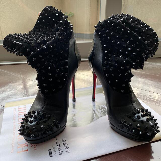 Christian Louboutin - ルブタン☆ブーツ☆美品の通販 by Christian Louboutin - ルブタン☆ブーツ☆美品の通販 by