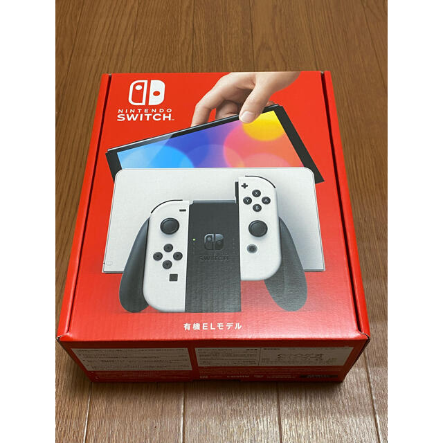 Nintendo Switch(ニンテンドースイッチ)のNintendo Switch 有機ELモデル ホワイト ニンテンドースイッチ エンタメ/ホビーのゲームソフト/ゲーム機本体(家庭用ゲーム機本体)の商品写真