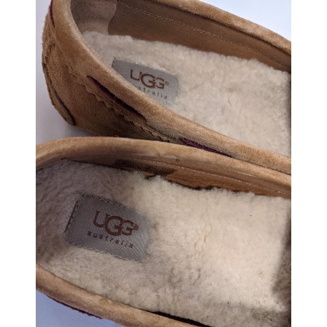 UGG(アグ)のアグ  モカシン  スリッポン  25㌢ レディースの靴/シューズ(スリッポン/モカシン)の商品写真