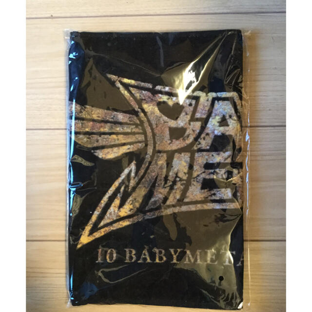 BABYMETAL(ベビーメタル)のBABYMETAL    武道館ライブ   タオル エンタメ/ホビーのタレントグッズ(ミュージシャン)の商品写真