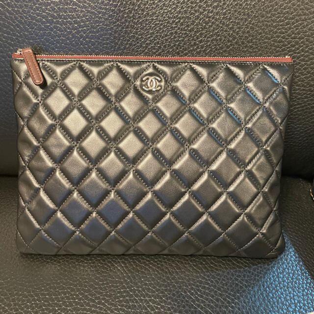 CHANEL(シャネル)のCHANEL シャネル クラッチバッグ  レディースのバッグ(クラッチバッグ)の商品写真