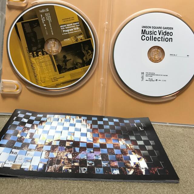 UNISON SQUARE GARDEN(ユニゾンスクエアガーデン)のUNISON　SQUARE　GARDEN　15th　Anniversary　Li エンタメ/ホビーのDVD/ブルーレイ(ミュージック)の商品写真