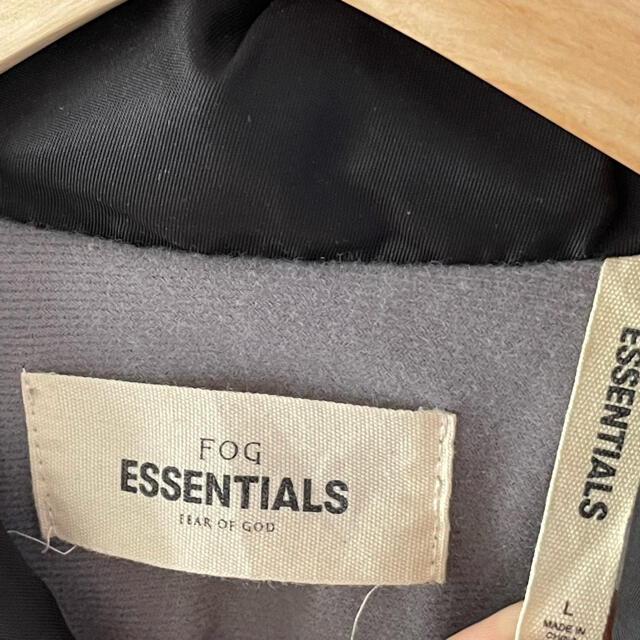 FEAR OF GOD(フィアオブゴッド)のFOG ESSENTIALS  コーチジャケット メンズのジャケット/アウター(ナイロンジャケット)の商品写真