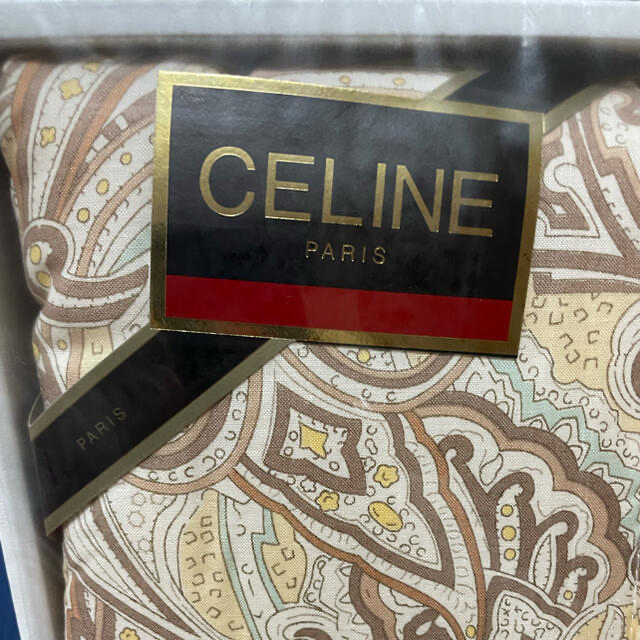 celine(セリーヌ)の新品　未使用　CELINE 布団　送料込み　美品 インテリア/住まい/日用品の寝具(布団)の商品写真