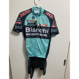 ビアンキ(Bianchi)のビアンキ　サイクルジャージ　上下セット　mサイズ　新品未使用(ウエア)