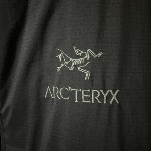 ARC'TERYX(アークテリクス)の格安出品　アークテリクス　ATOM AR 新品 メンズのジャケット/アウター(ダウンジャケット)の商品写真